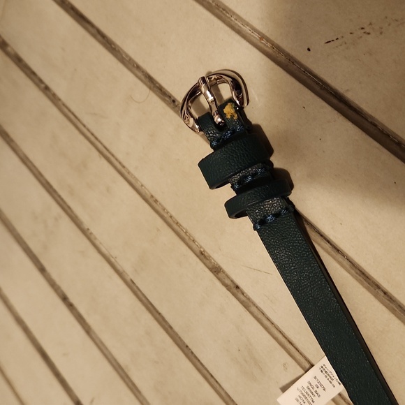 Old Navy skinny teal belt - Picture 3 of 6